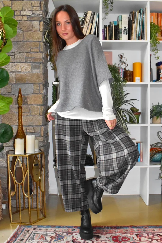 Patrick Plaid Brushed Cotton 7/8 Barrel Pant Grey
